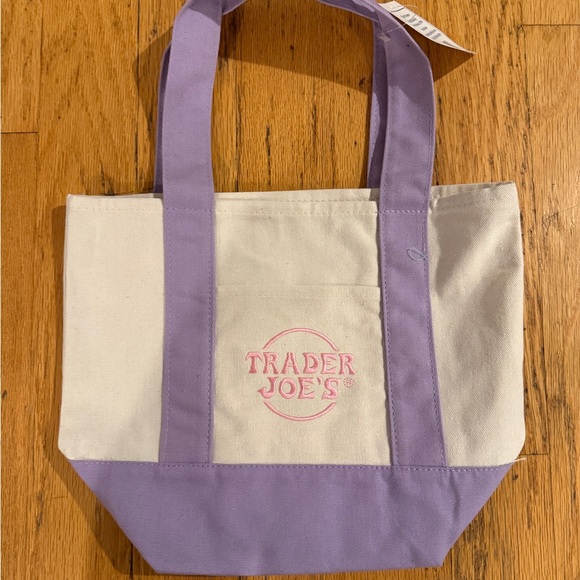 Trader Joe’s Mini Pastel Canvas Tote Bag 2025 (BUNDLES AVAILABLE) - Picture 4 of 5